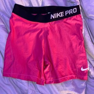 NIKE PRO